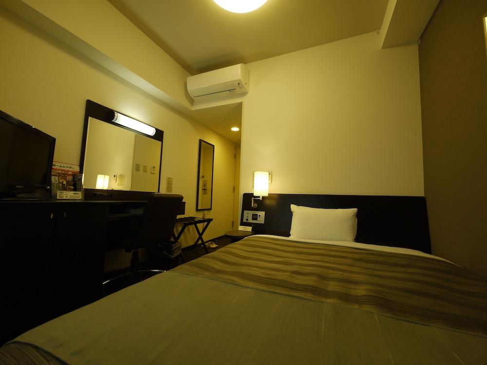 Hotel Route-Inn Uozu Exterior photo