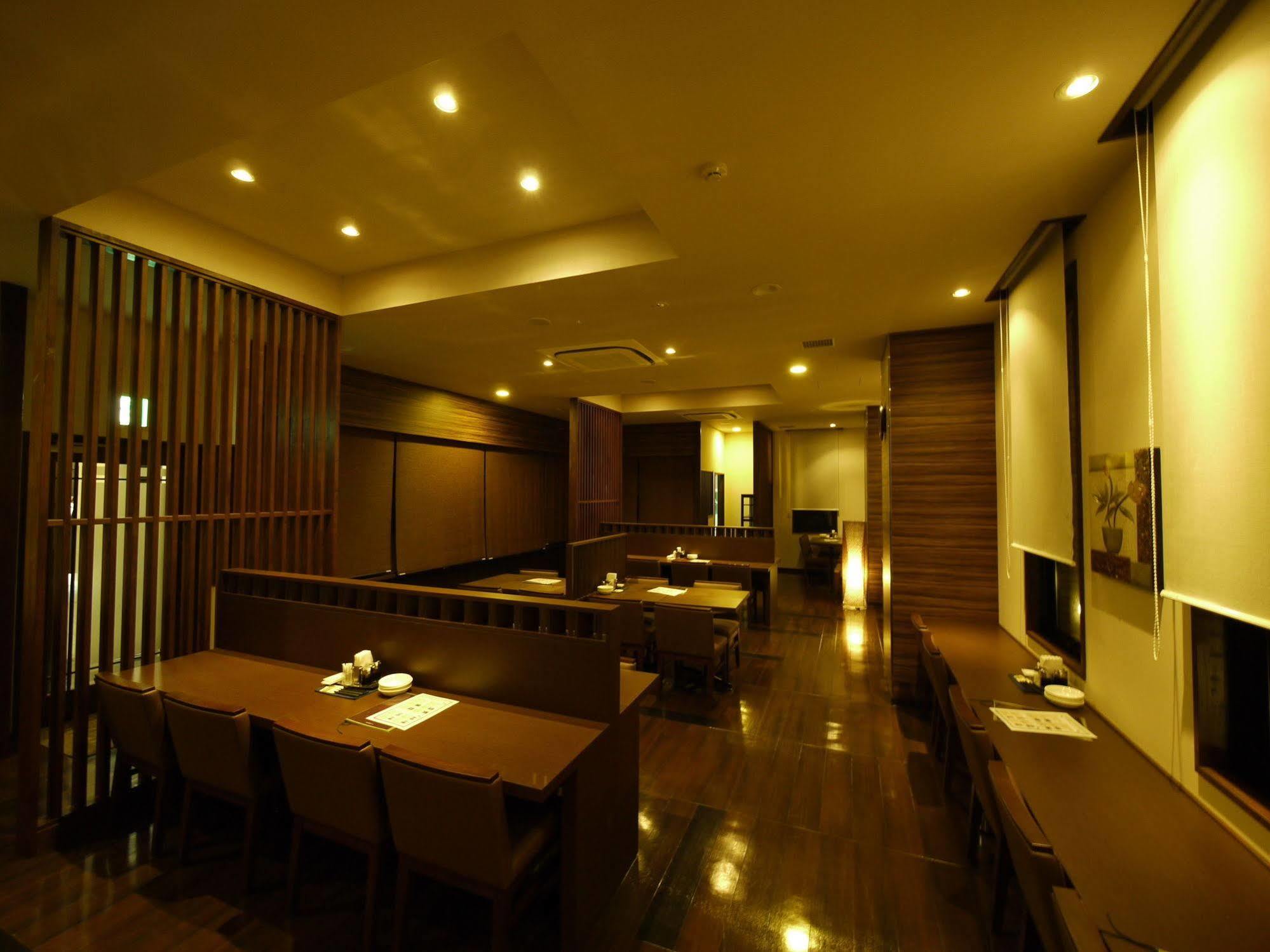 Hotel Route-Inn Uozu Exterior photo